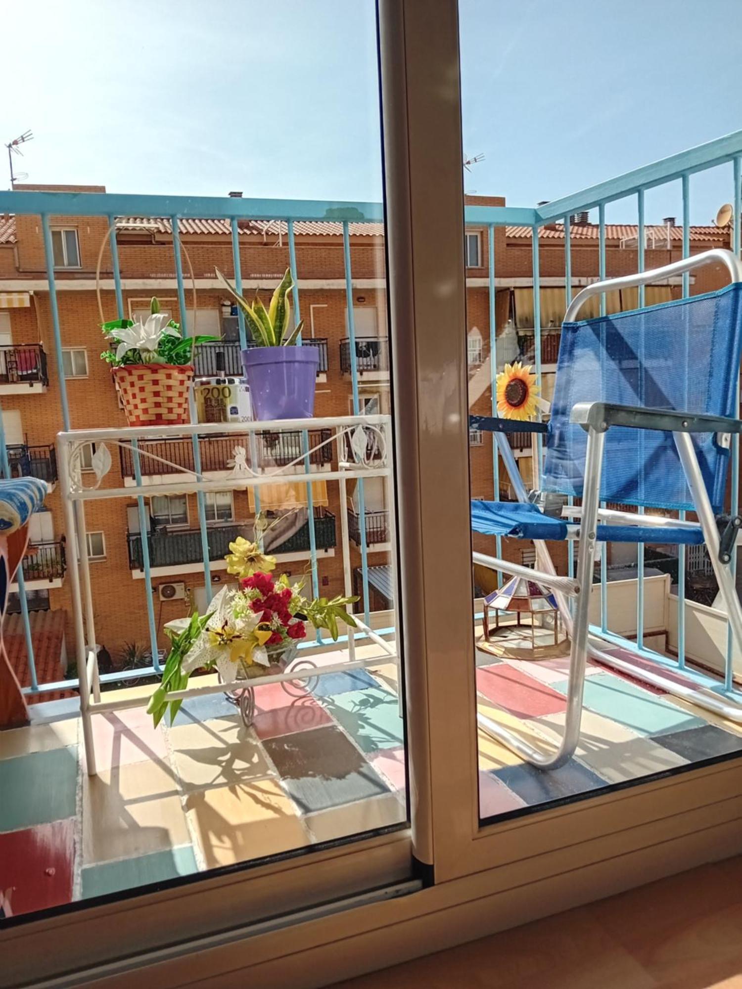 Apartamento Compartido Excelente Ubicacion Ел Прат де Льобрегат Екстериор снимка